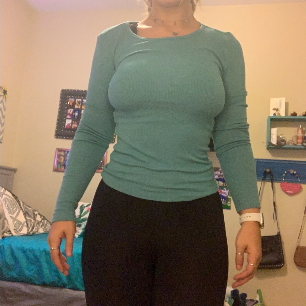 Aeropostale Long Sleeve